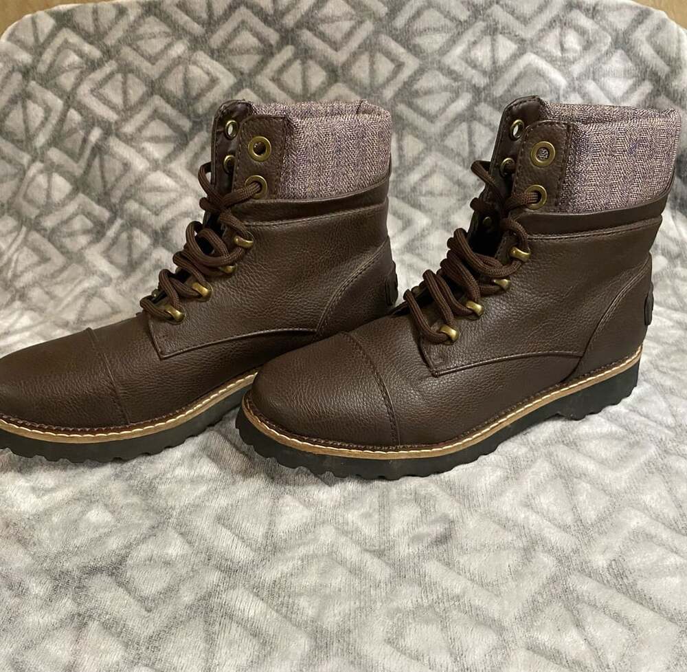 Nautica Faylene Size 6.5 Brown Boots